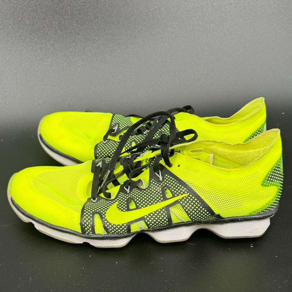 Nike Women’s zoom Neon Yellow and Black Athletic Running Shoes